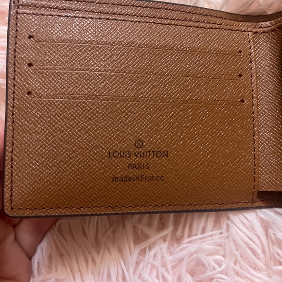 Louis Vuitton wallet - Picture 3 of 7
